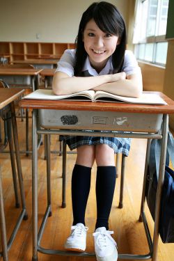 夜玩亲女小妍夏令营