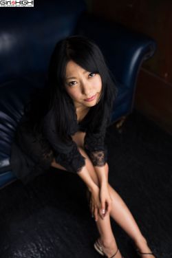 饱满奶水播放