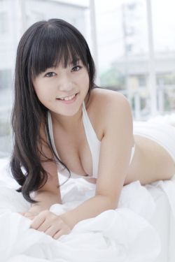 被迫躺在调教椅上扩张在线视频
