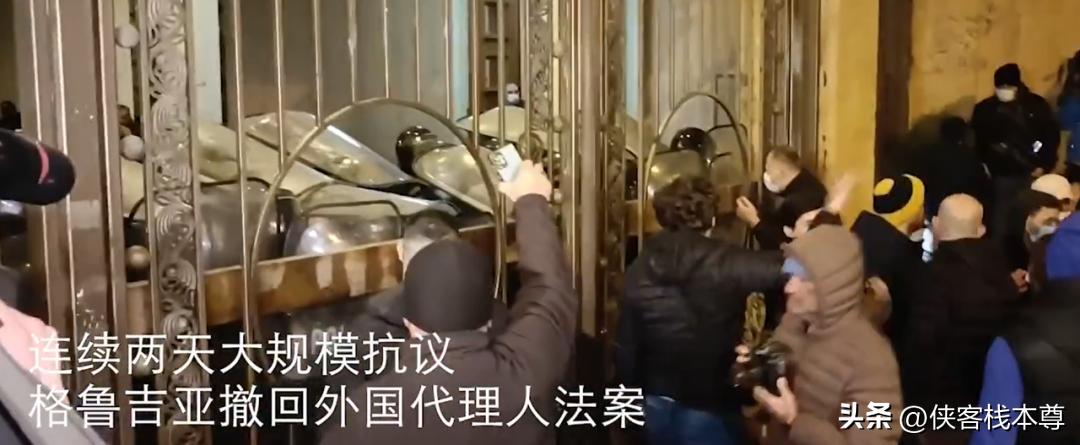 香港期期准资料大全，效率解答解释落实_The53.65.26