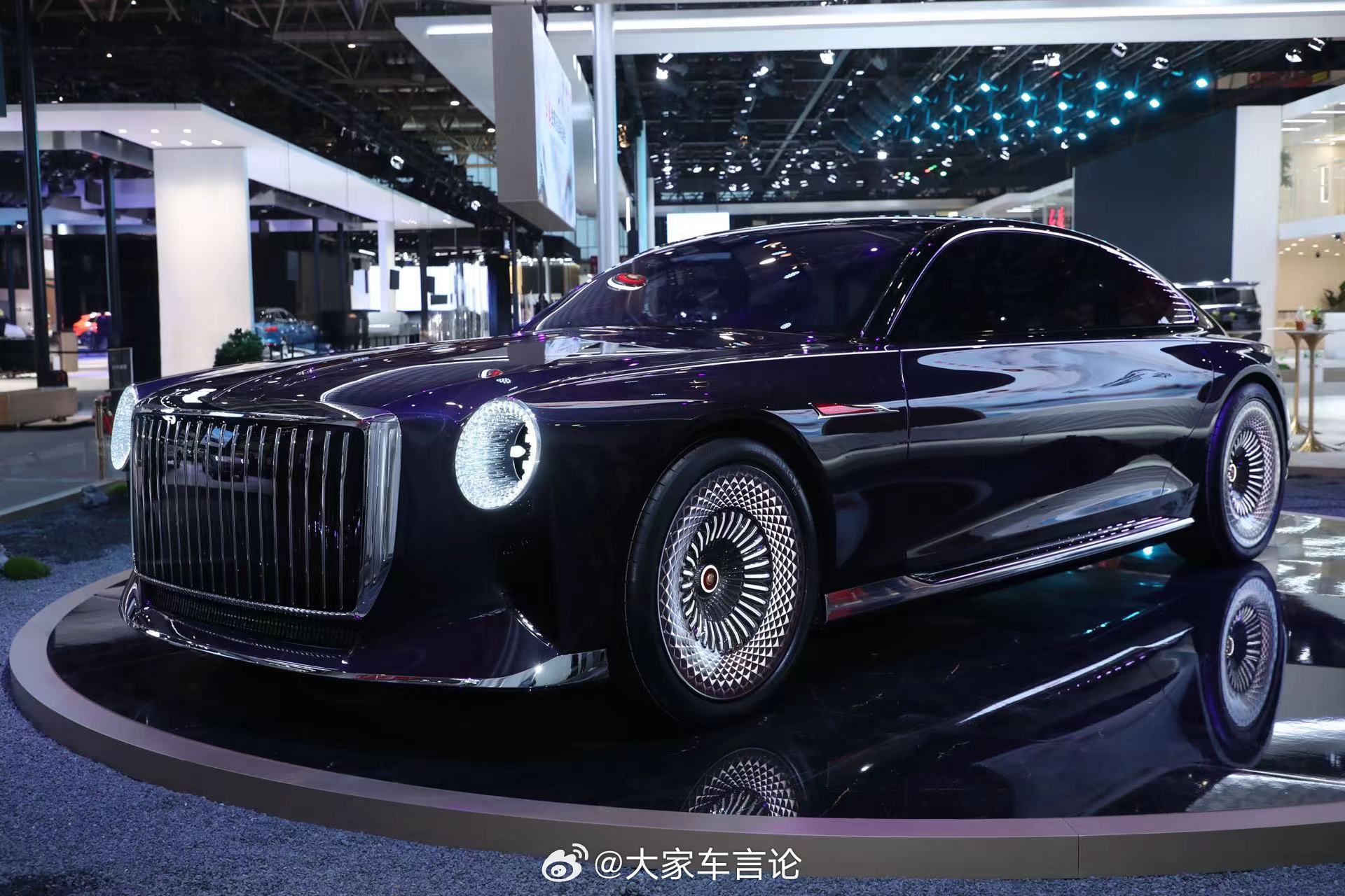 红旗金葵花国耀，中国超豪华SUV的领袖担当，国车之骄傲