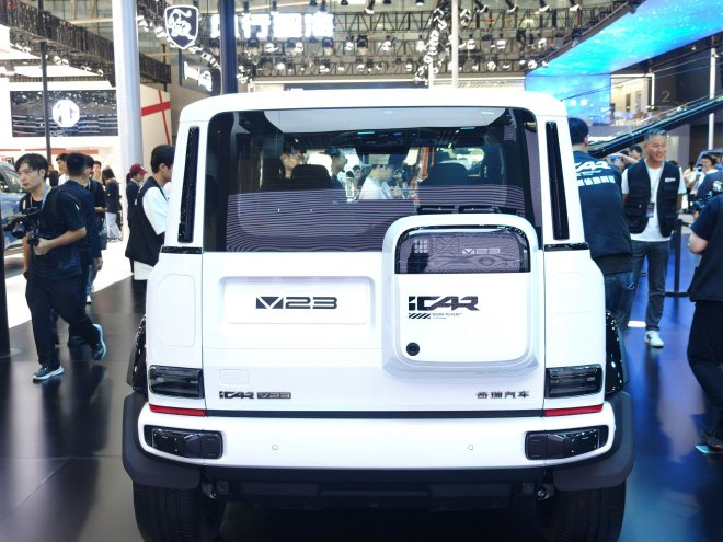 预售价11万起，iCAR V23亮相广州车展，革新智能电动体验，续航超越500公里的新篇章开启
