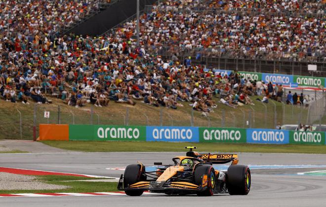 F1 2024赛季车手积分榜，维斯塔潘称霸，诺里斯紧随其后，周冠宇稳坐第20