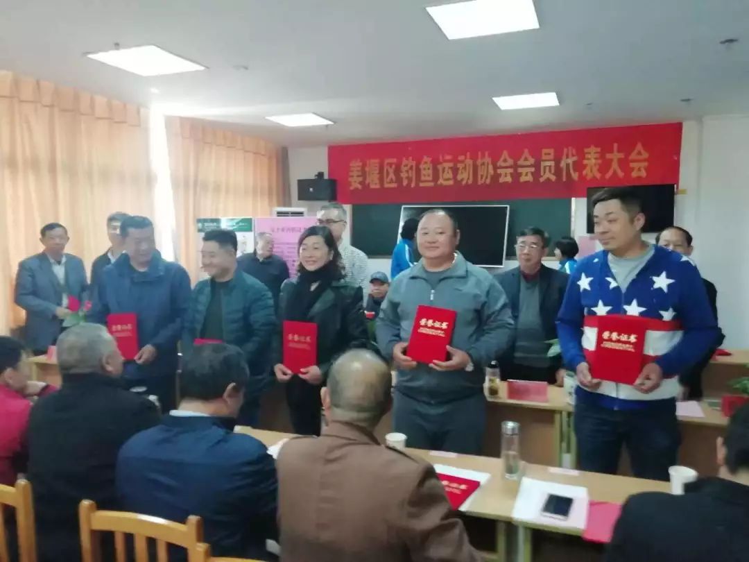 珠海市市长、市公安局局长职务调整，城市管理与安全的新篇章