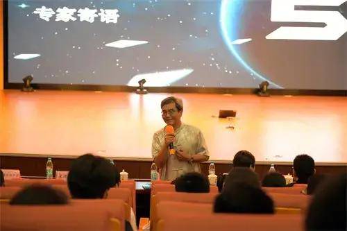 在黄浦江沿线最美滨江步道，见证高校百英里接力赛的激情与荣耀