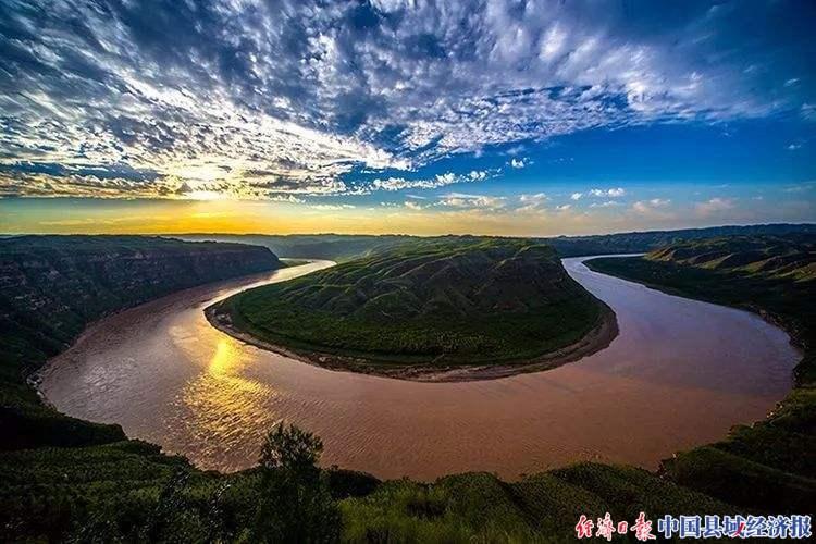 天山南北好风光——新疆打造全国能源资源战略保障基地的独特魅力