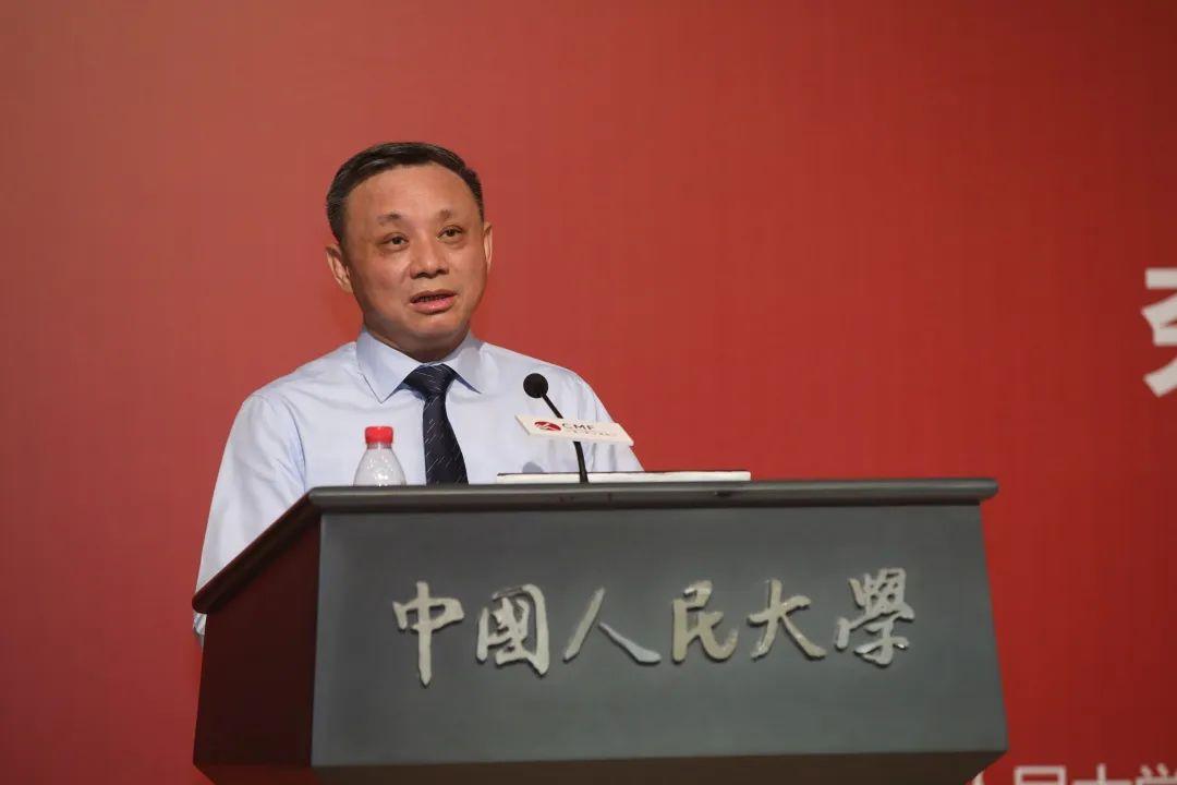 高培勇，当前宏观经济治理需兼容扩需求与稳预期两个目标