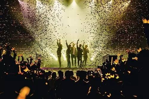 听说现在流行帮父母抢演唱会门票了？