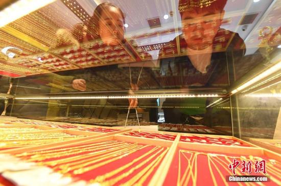 澳门王中王100%的资料论坛，数据解答解释落实_ZOL85.95.95