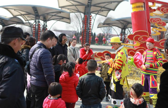李子柒现身四川冬季旅游推广活动，邀你共赴一场别样的年味之旅