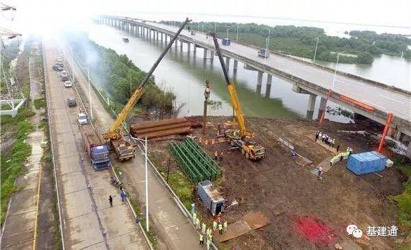 跨越国界，共绘未来，中澳大学生体验传统手艺，共筑友谊桥梁