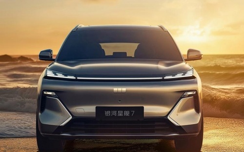 试驾星舰7，入门之选，起售9.98万，性能超乎预期！