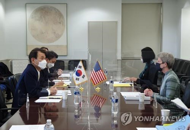 韩国财长呼吁国会加快确认2025年预算，国家财政走向备受关注