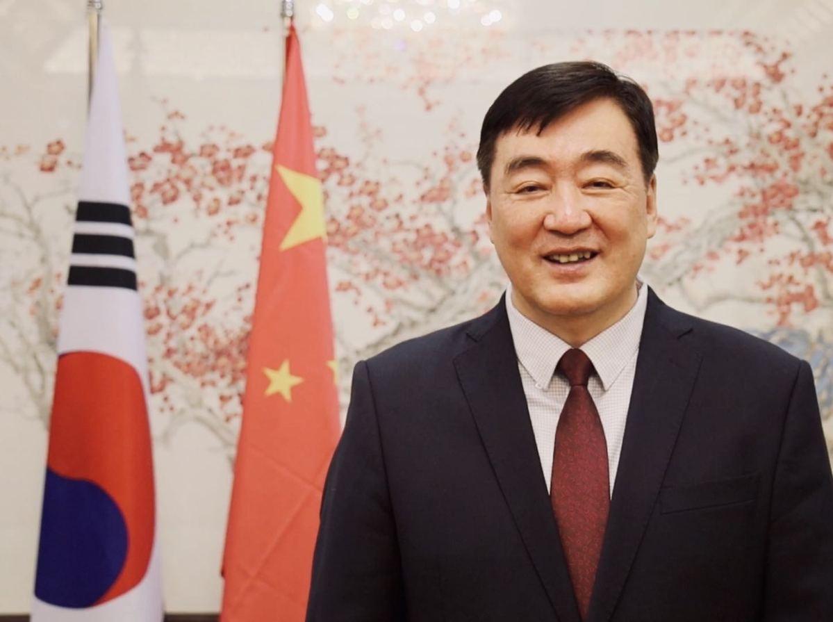 韩国财长积极应对国际信用评级挑战，直面沟通，揭示韩国经济真实面貌
